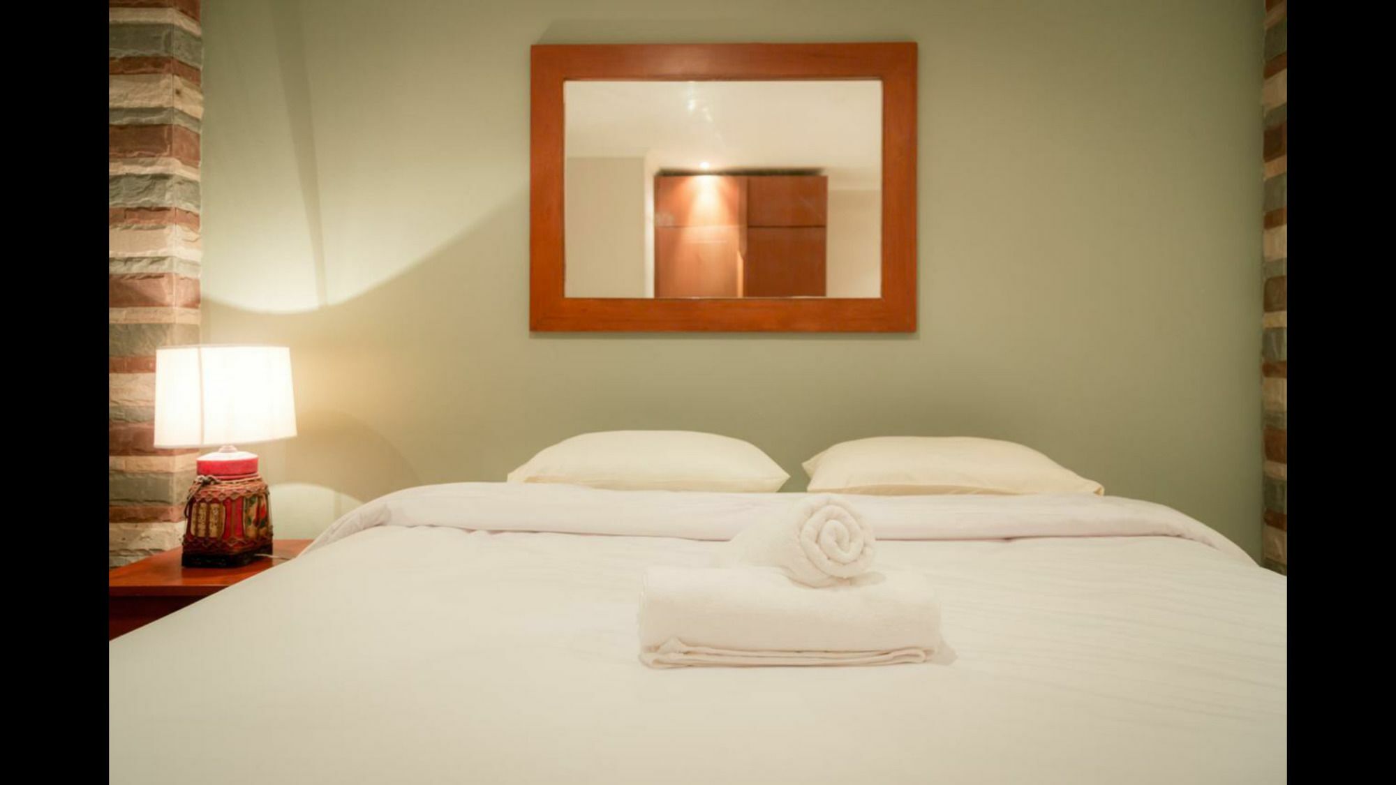 Avenue Beach Hotel Jomtien Beach Exterior photo